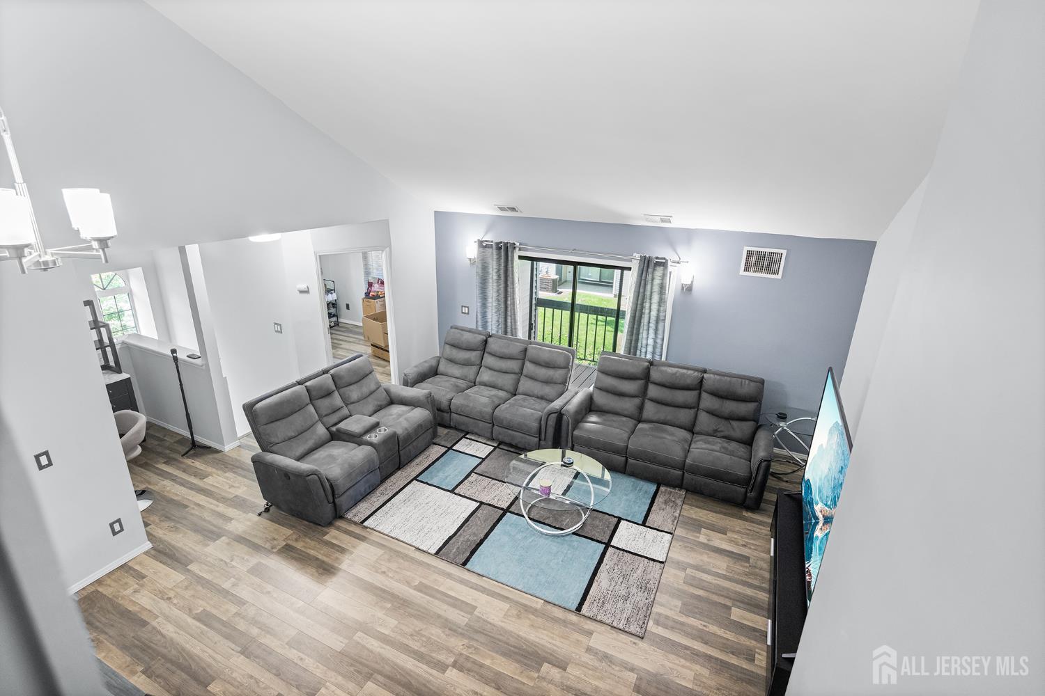 1904 bayhead Drive, Parlin, NJ, 08859 image 14