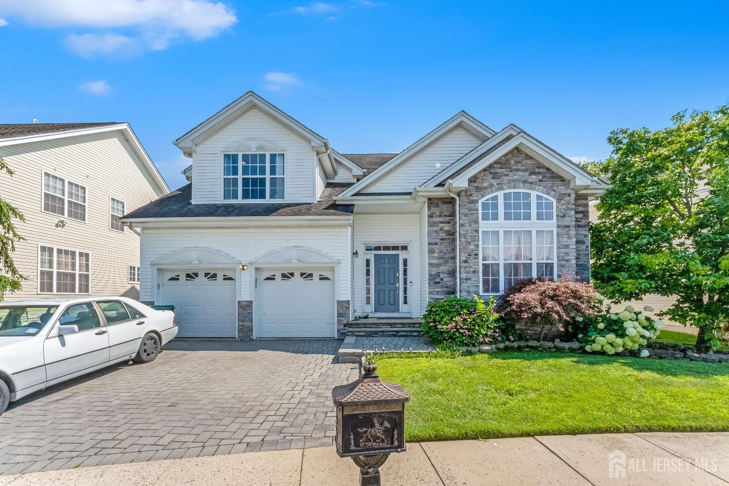 16 Bermuda Dunes Drive, Monroe, NJ, 08831