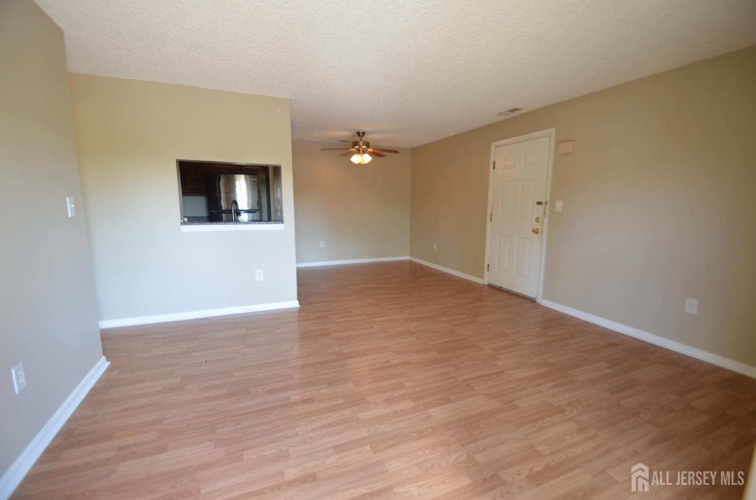 4806 Ravens Crest Drive Image 2