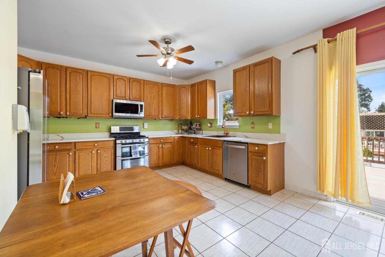4 Graulich Drive, Milltown, NJ, 08850 image 15