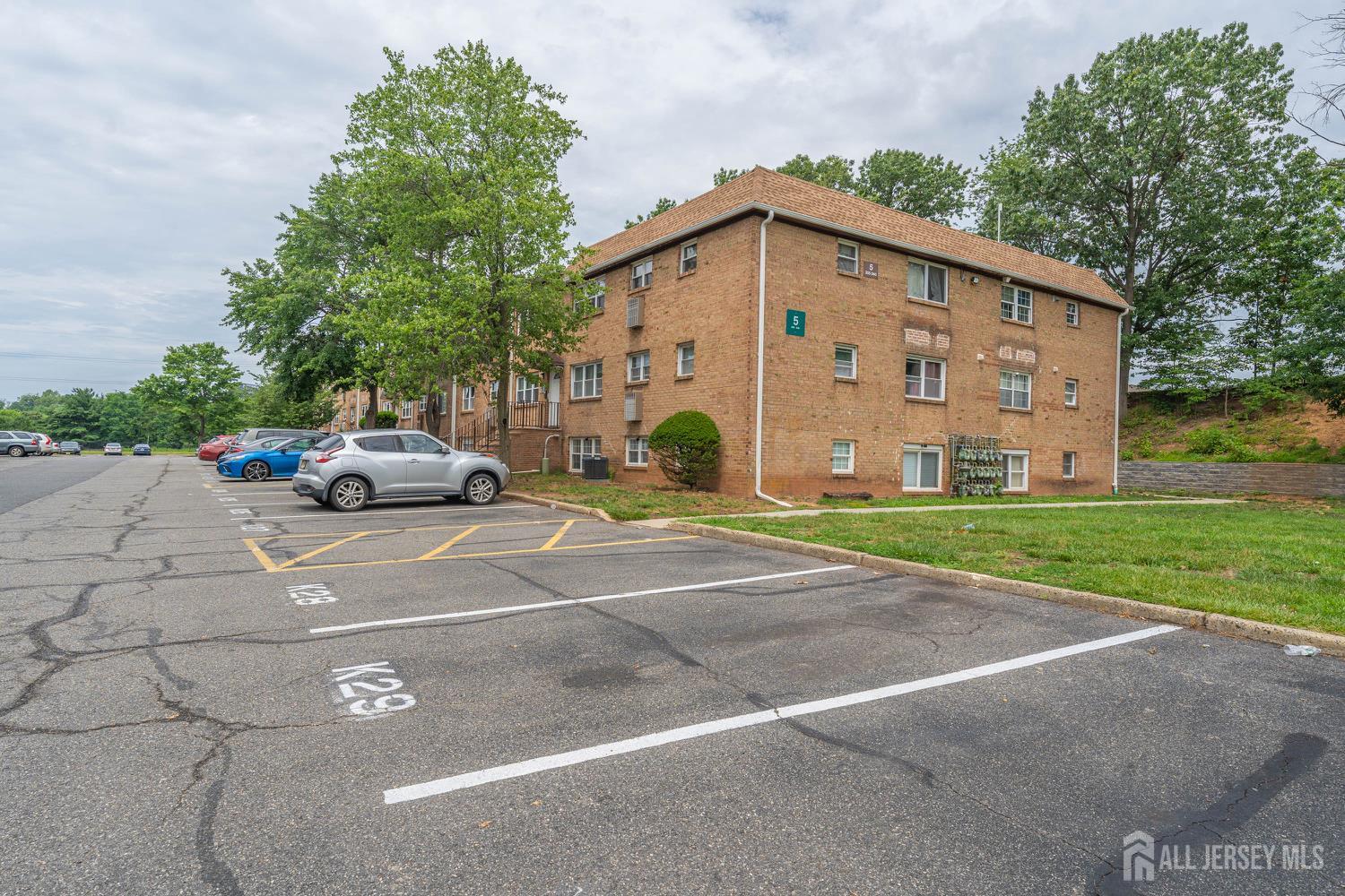 227 college Drive Image 3