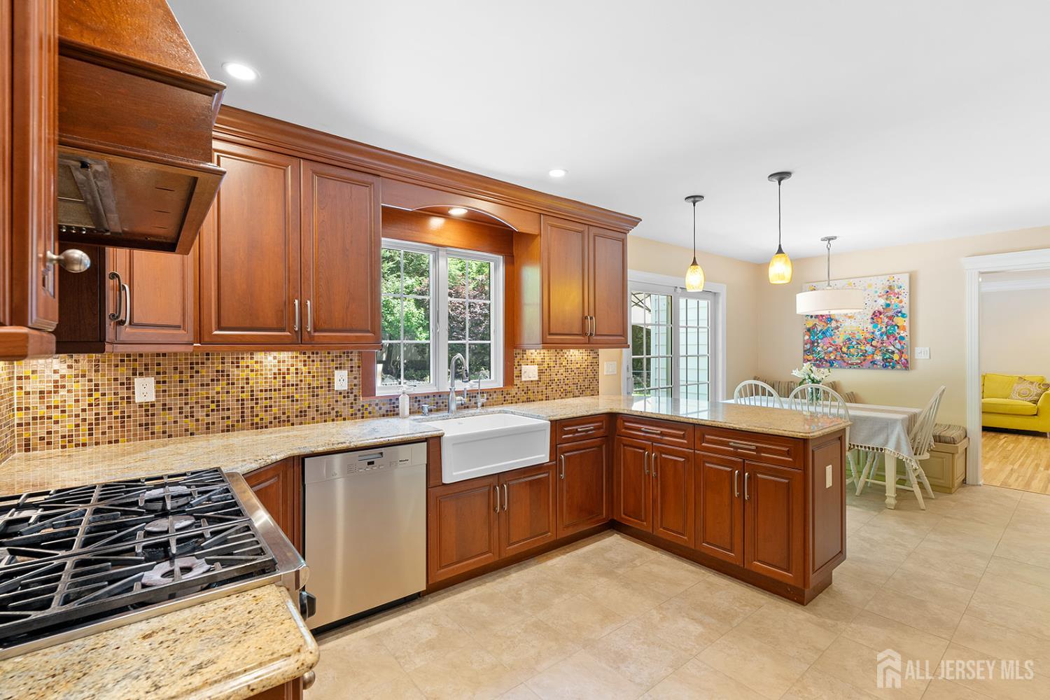 7 Lorraine Court, East Brunswick, NJ, 08816 image 13