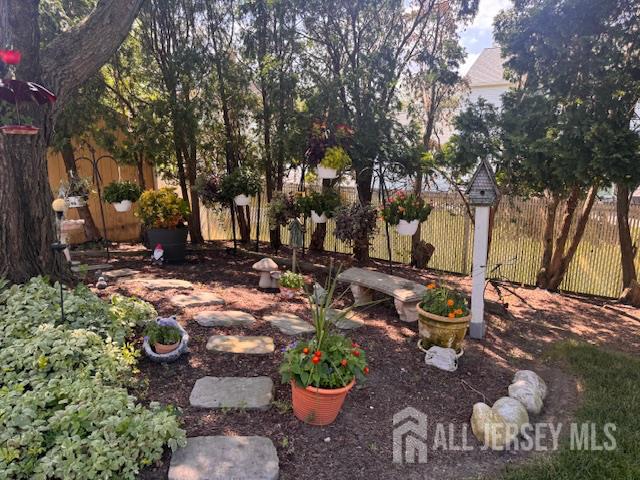 10 Gillian Drive Image 5