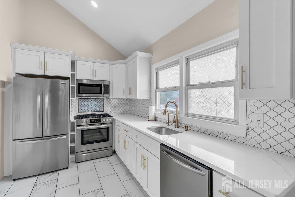 40 McKinley Avenue, Colonia, NJ, 07067 image 13