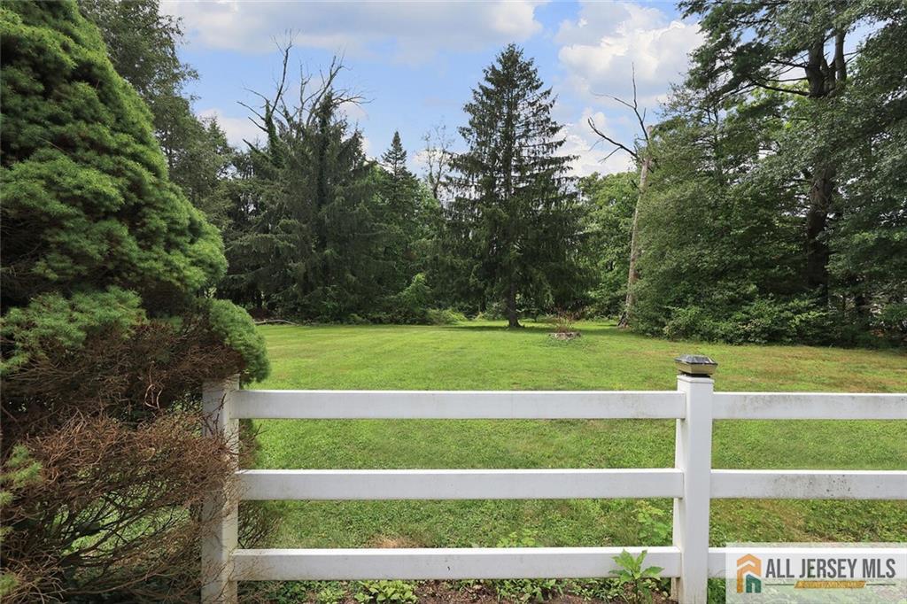 675 Georges Road, South Brunswick, NJ, 08852 image 28