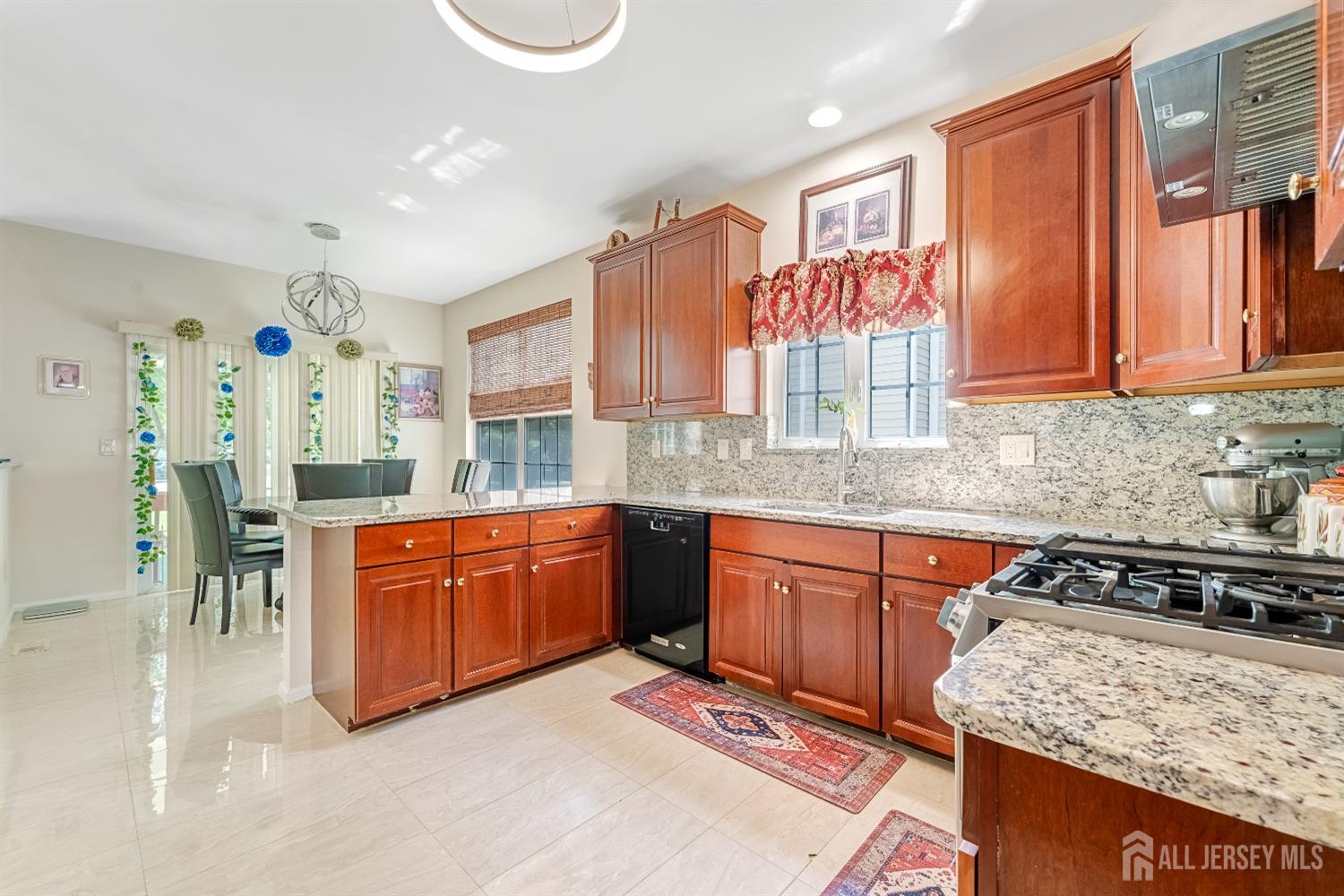 16 Bermuda Dunes Drive, Monroe, NJ, 08831 image 9