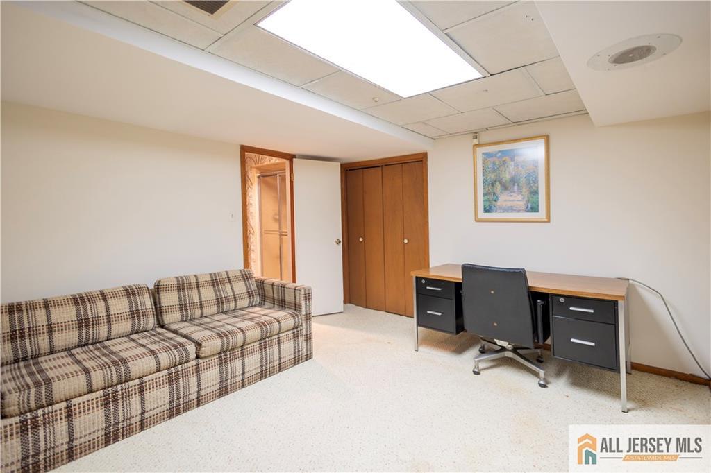 12 Tompkins Road, East Brunswick, NJ, 08816 image 37