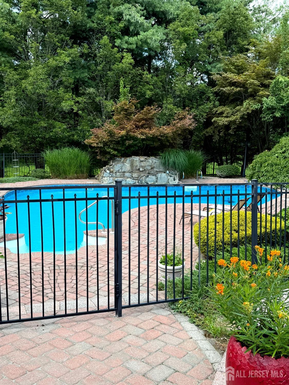 10 Mimi Drive, Monroe, NJ, 08831 image 8