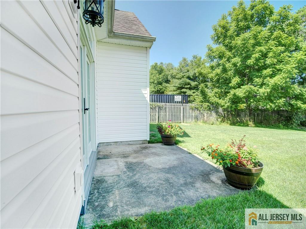 10 Holly Manor Court, Helmetta, NJ, 08828 image 28