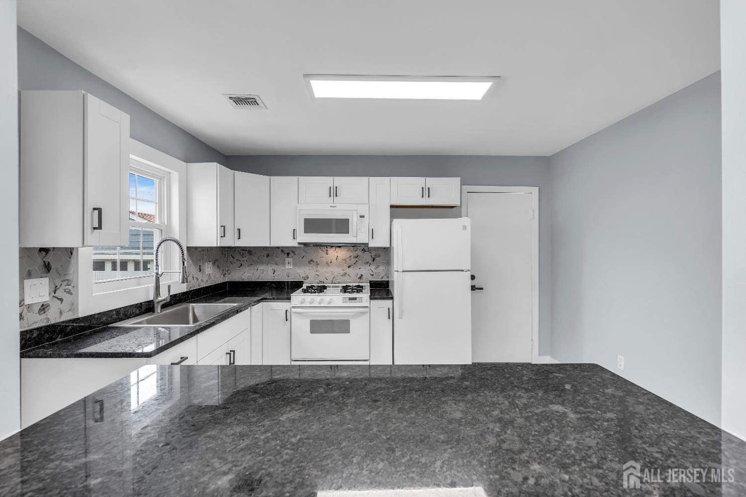 292 Washington Road, Sayreville, NJ, 08872 image 18