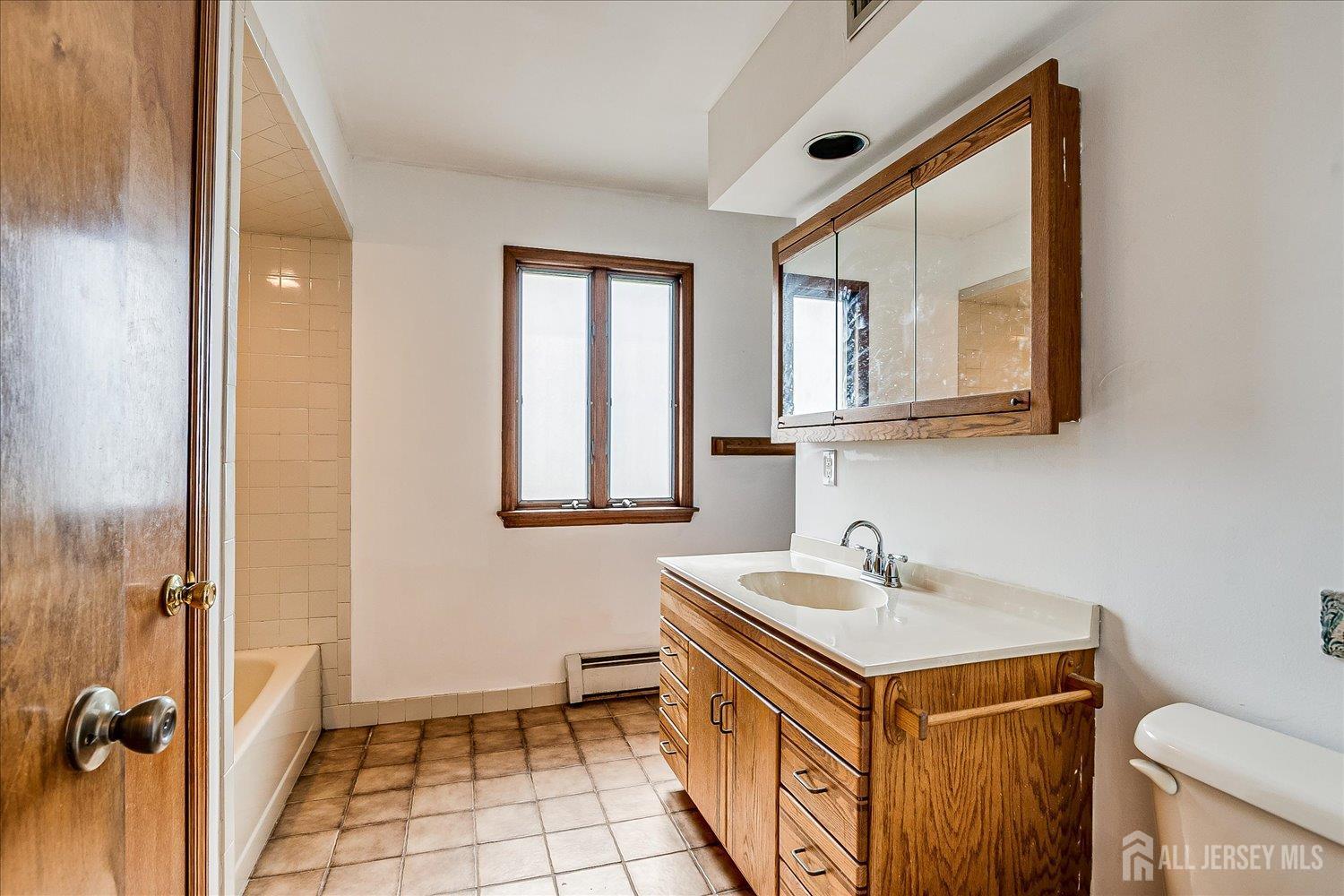 221 S Pine Avenue, South Amboy, NJ, 08879 image 29
