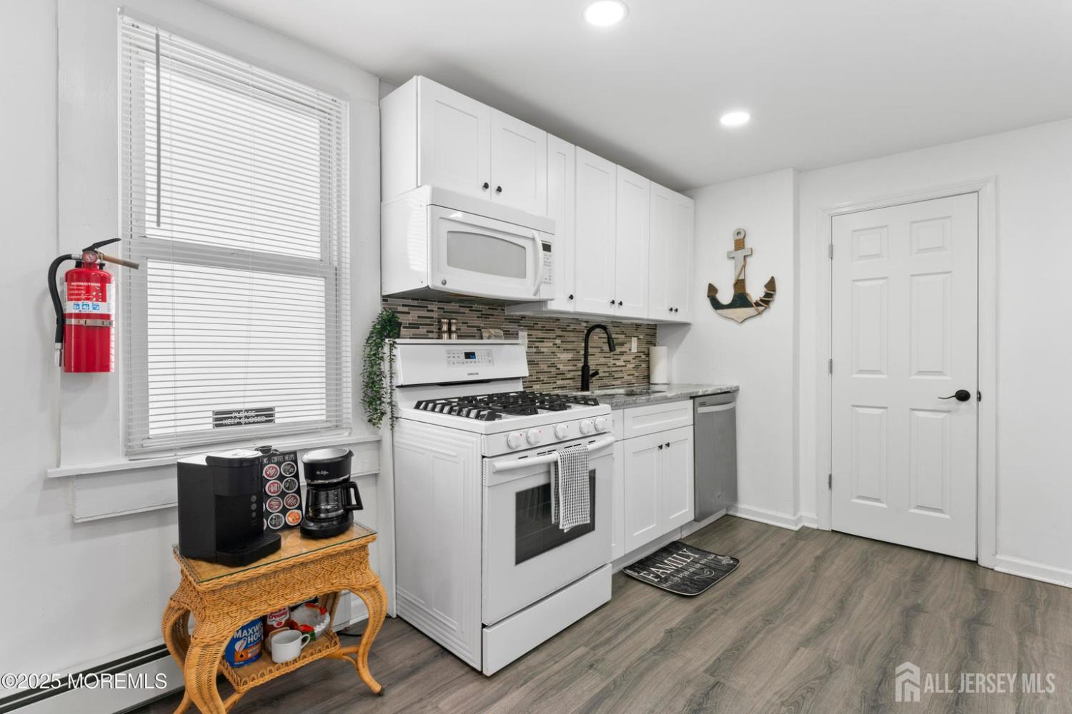24 highland Avenue, Keansburg, NJ, 07734 image 9