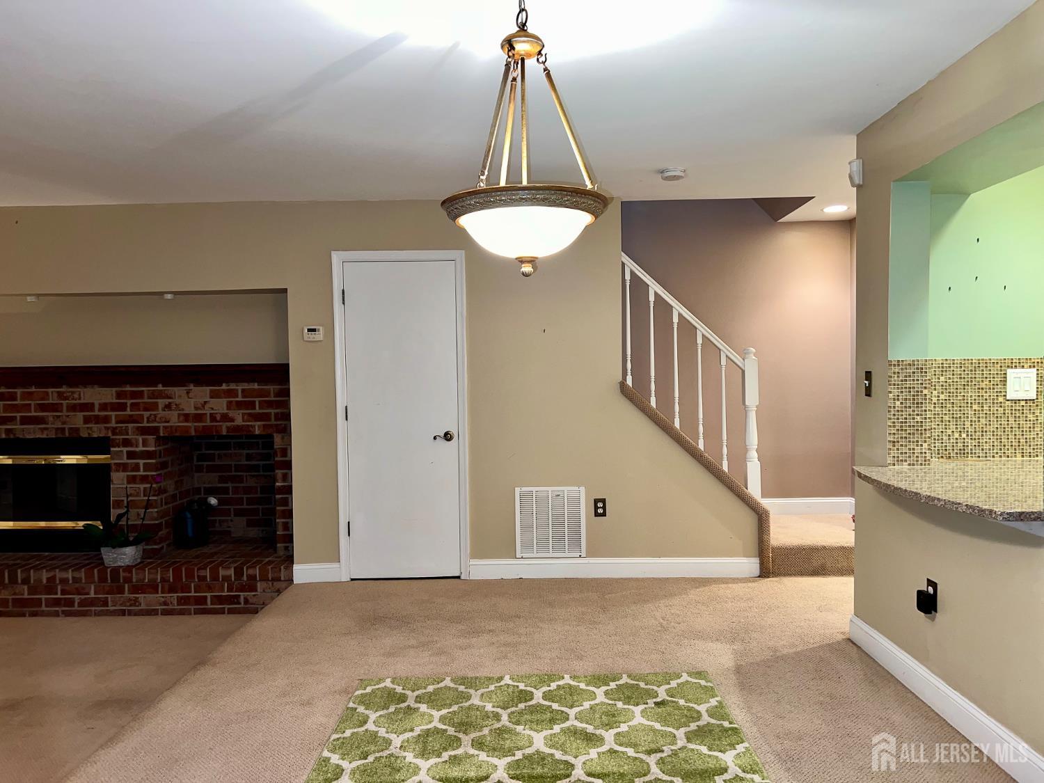 37 Albury Way, North Brunswick, NJ, 08902 image 9
