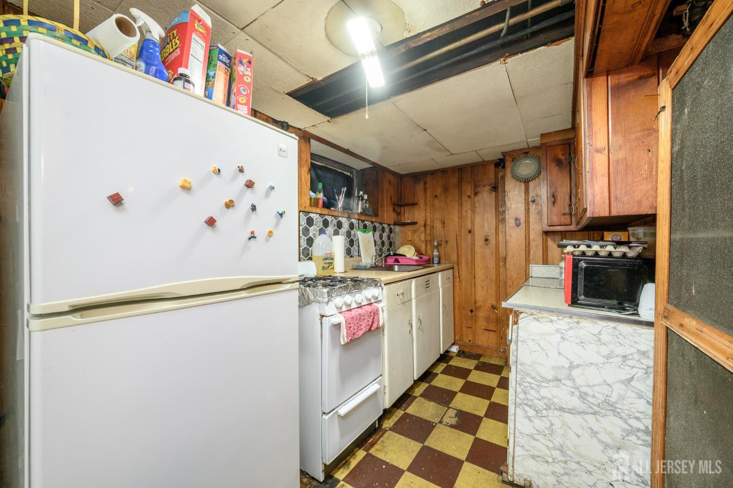 84 E Somerset Street, Raritan, NJ, 08869 image 32