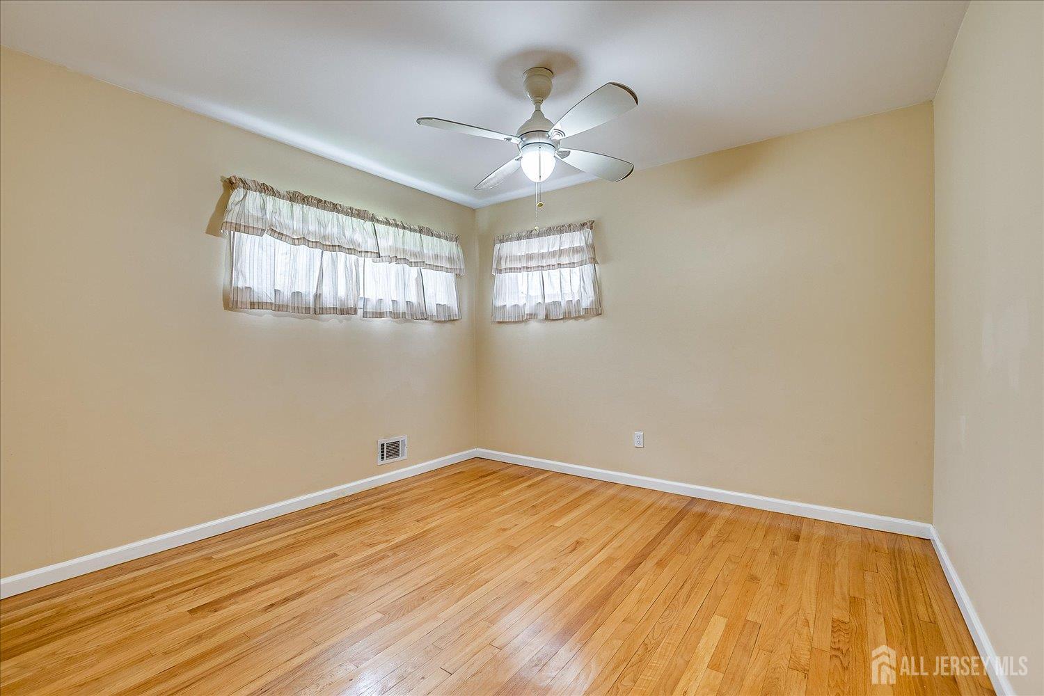 9 Lovely Drive, South Amboy, NJ, 08879 image 21