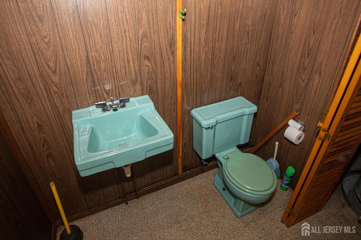 800 Charles Street, South Amboy, NJ, 08879 image 22