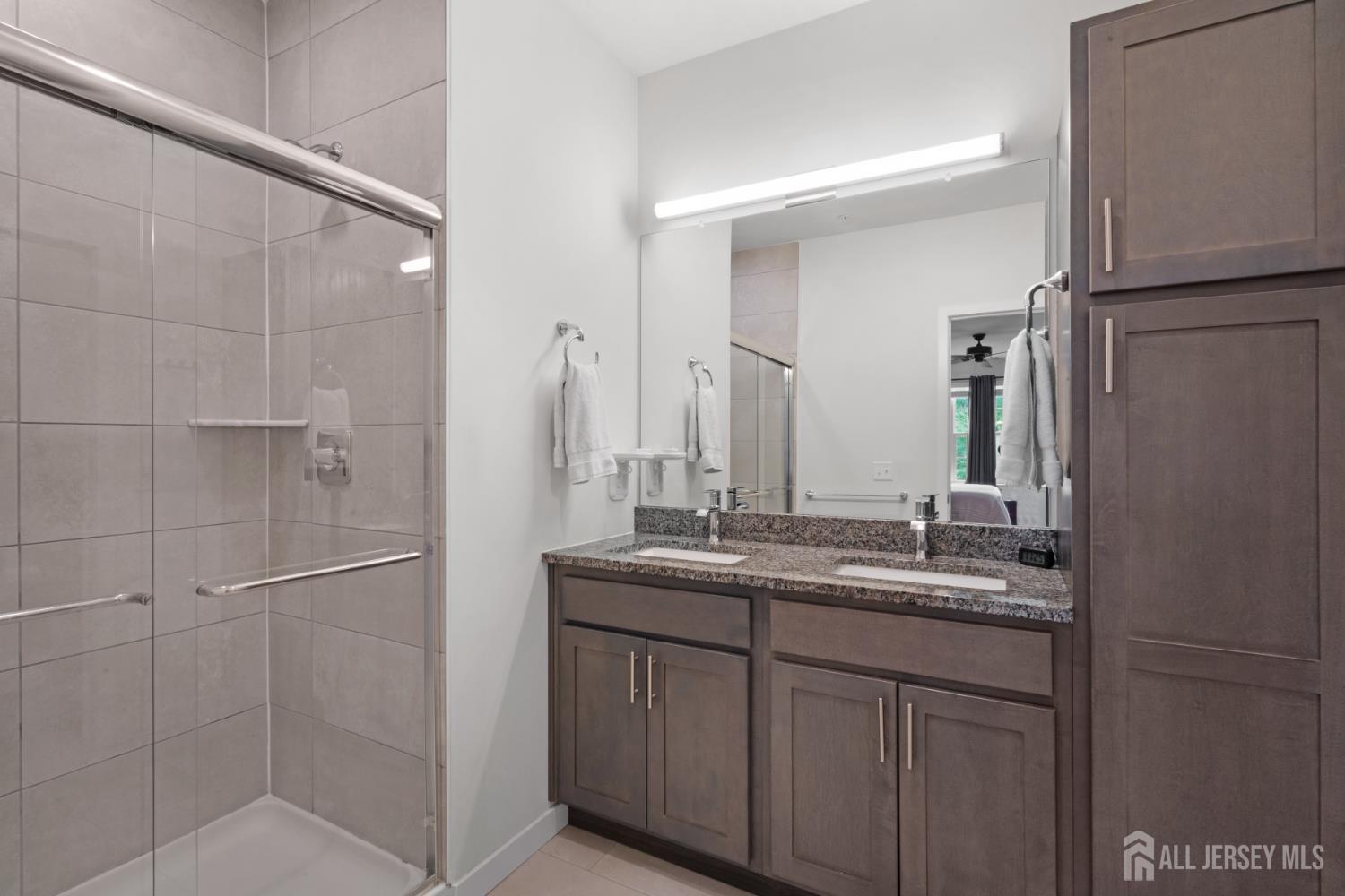 635 Lorhan Drive, Piscataway, NJ, 08854 image 18
