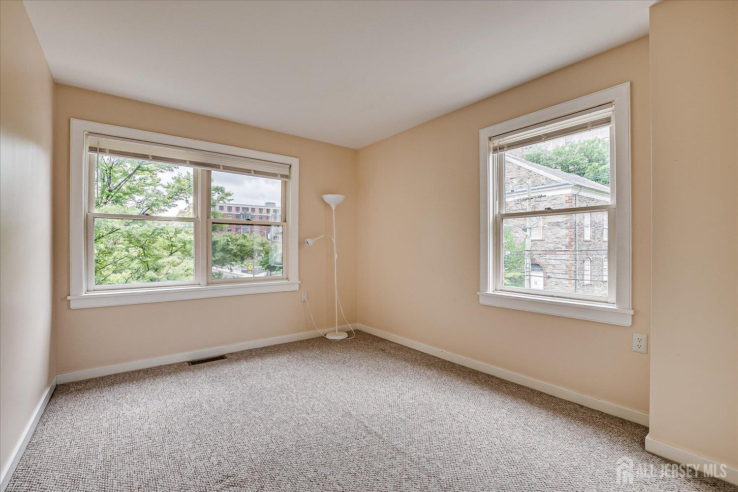 2 Hiram Square, New Brunswick, NJ, 08901 image 19