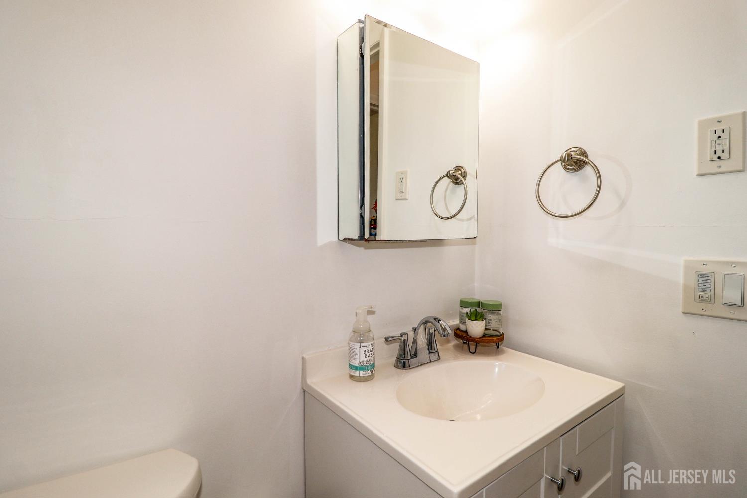 65 Boulevard East Boulevard, Old Bridge, NJ, 07735 image 26