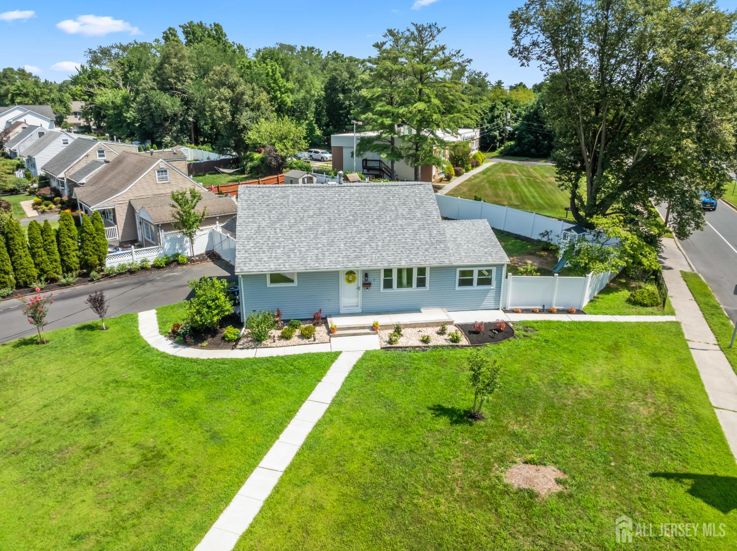 2 Laurie Drive, East Brunswick, NJ, 08816 image 22