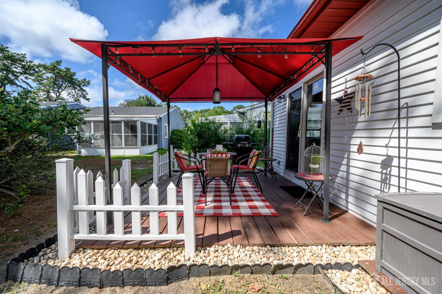 37 S Chestnut Avenue, Whiting, NJ, 08759 image 25
