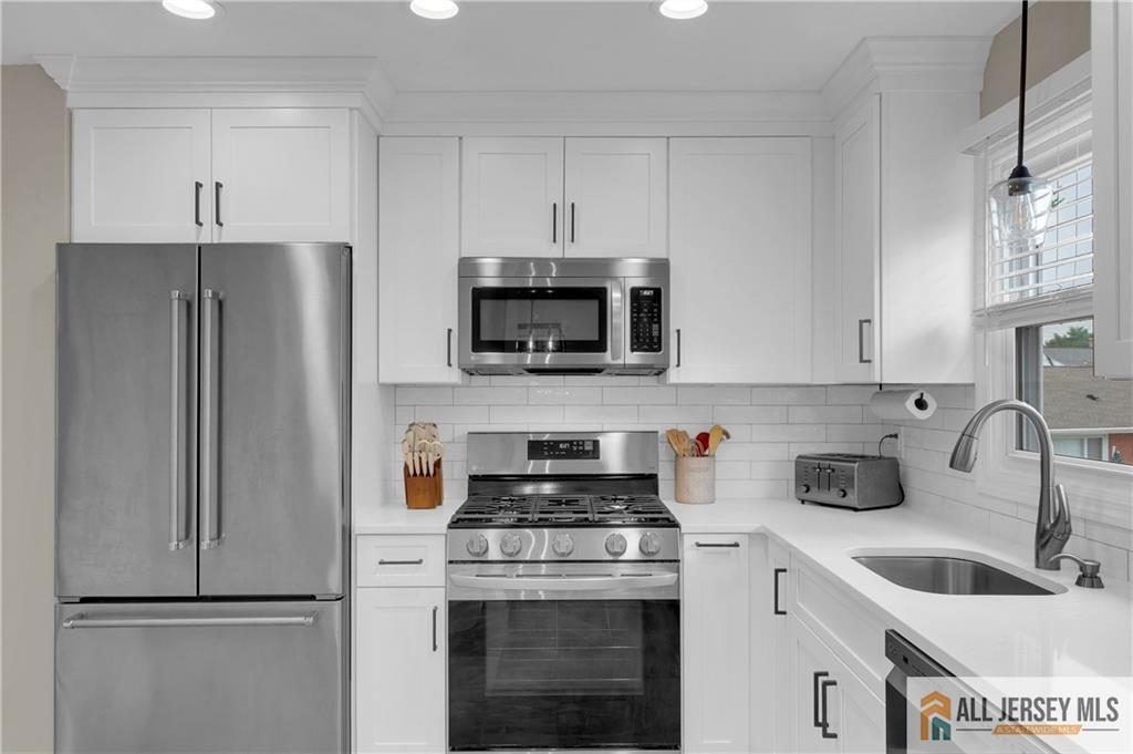 369 Prospect Street, South Amboy, NJ, 08879 image 17