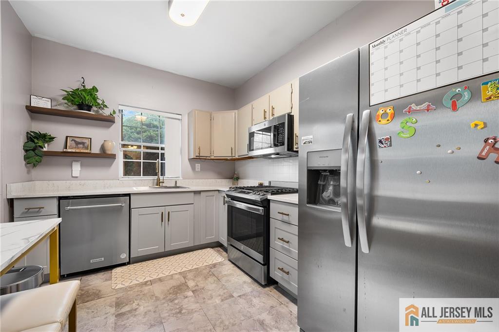 4301 Bayberry Court, Middlesex, NJ, 08852 image 12
