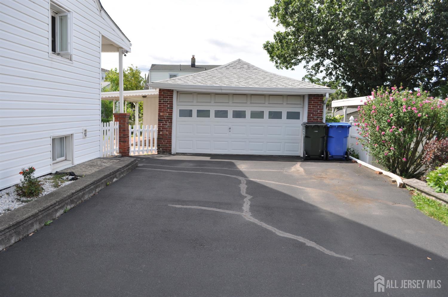 133 Howard Street, Perth Amboy, NJ, 08861 image 33