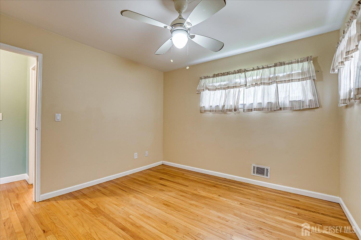 9 Lovely Drive, South Amboy, NJ, 08879 image 22
