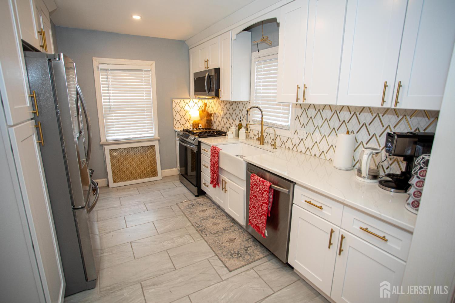 719 Charles Street Image 3