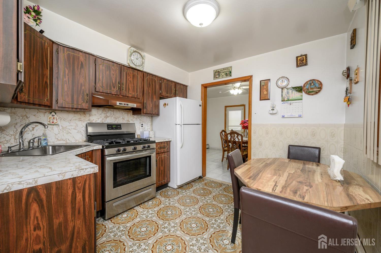 51 Wright Avenue, Jersey City, NJ, 07306 image 18