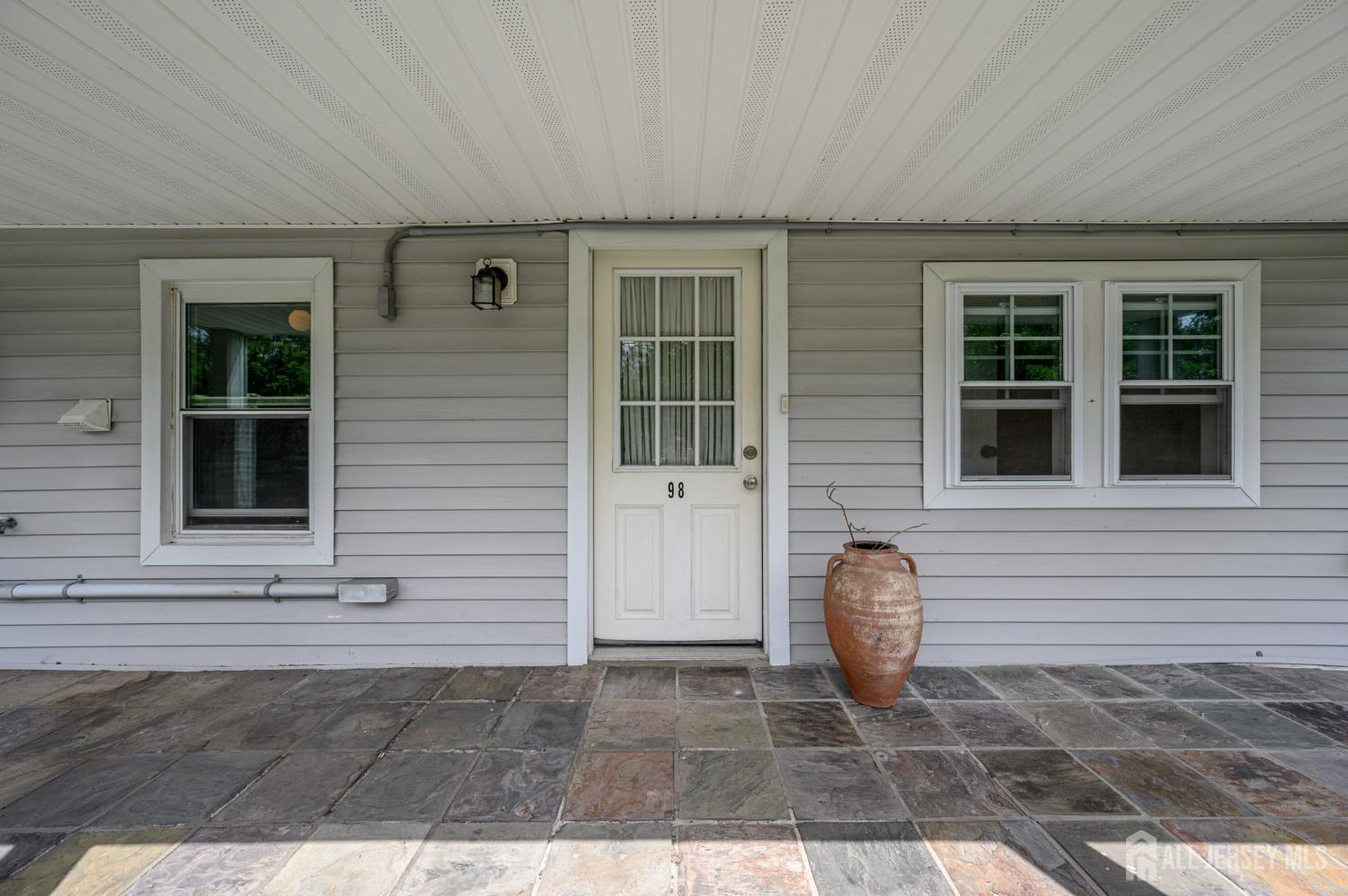 98 Buckley Avenue Image 3