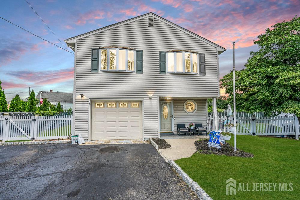 557 Howard Avenue, Middlesex, NJ, 08846