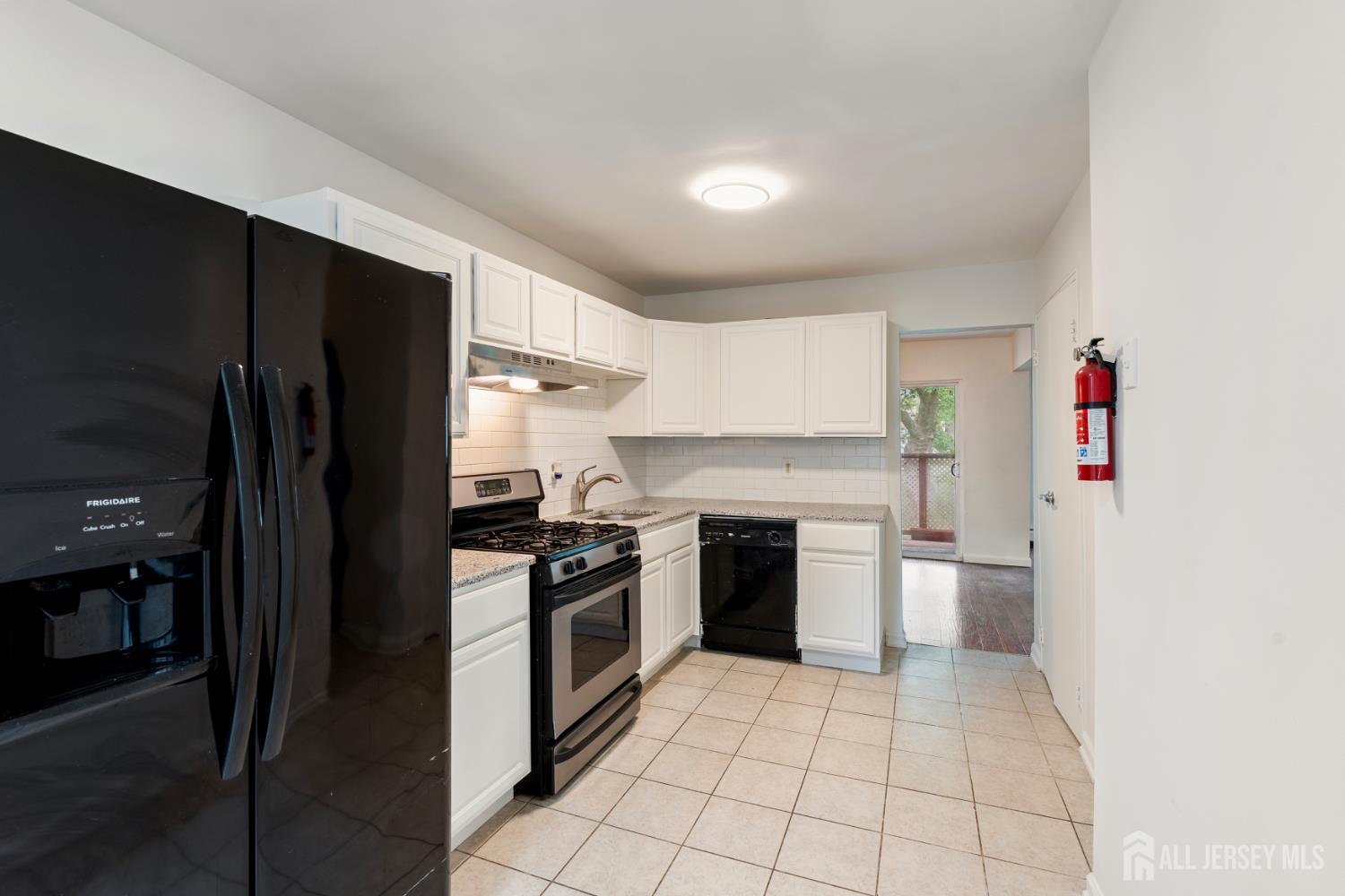 18 Lake Avenue 8A, East Brunswick, NJ, 08816 image 7