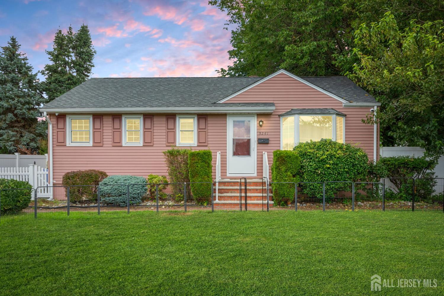 3241 Banta Road Image 2
