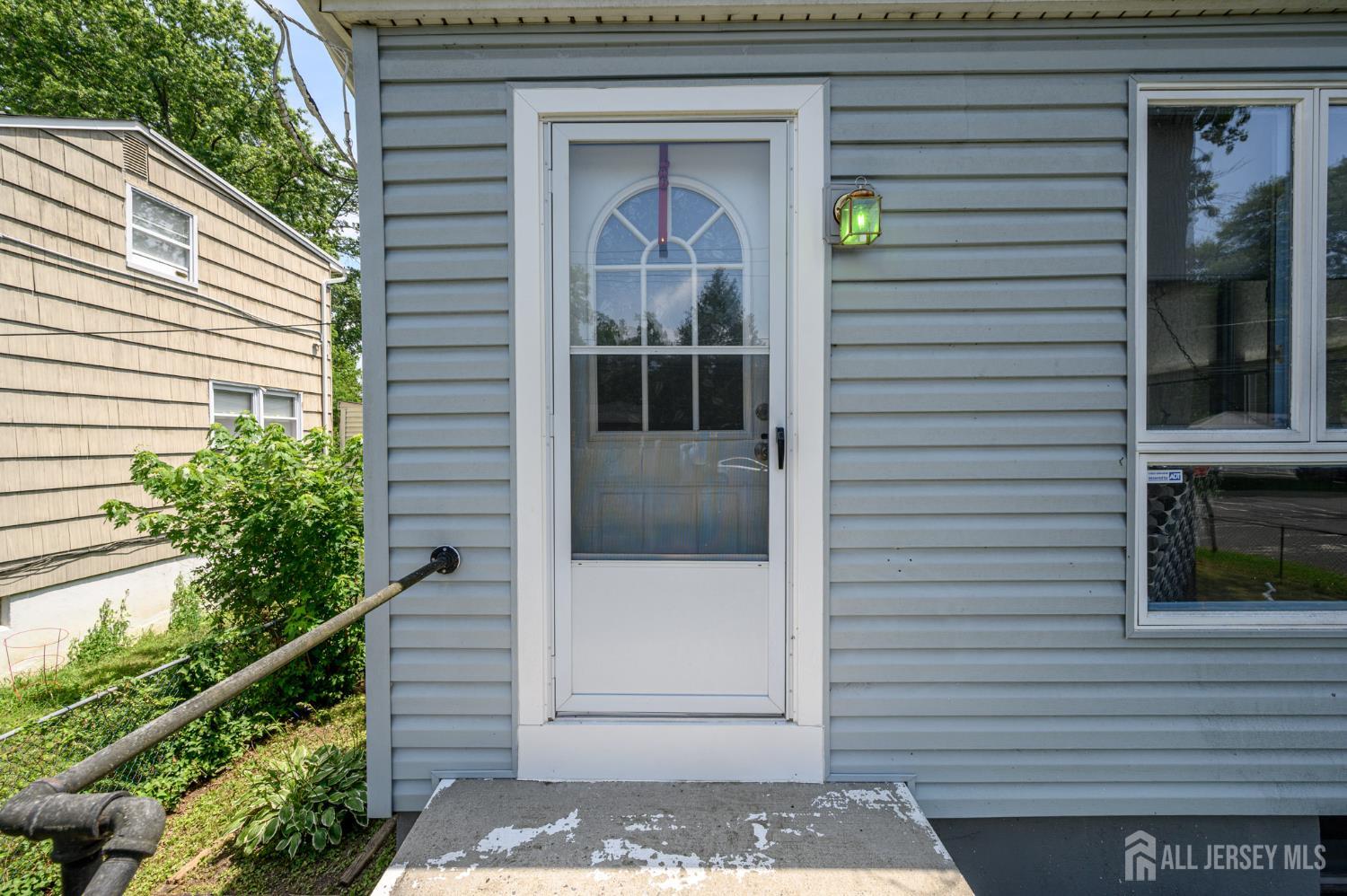 1650 Holly Road Image 3