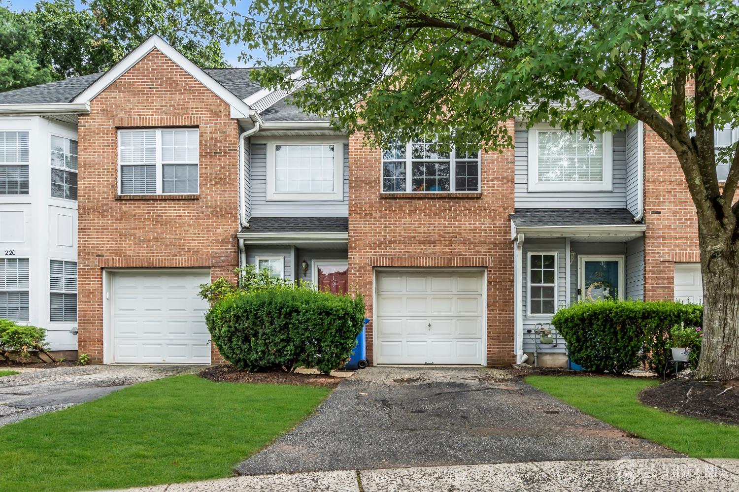 219 Hidden Woods Court, Piscataway, NJ, 08854