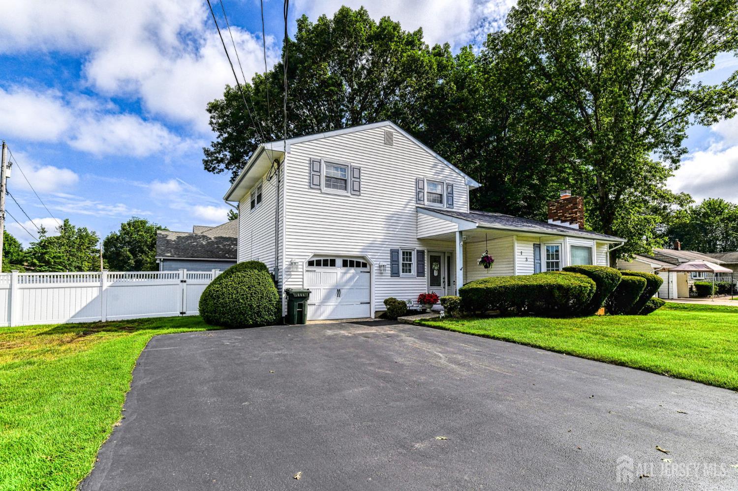 13 Ellingham Avenue, Monroe, NJ, 08831