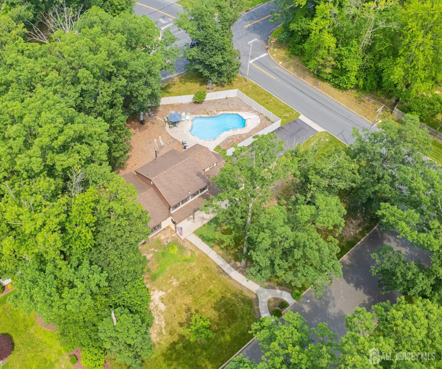 2 Kerry Court, Old Bridge, NJ, 08857 image 33