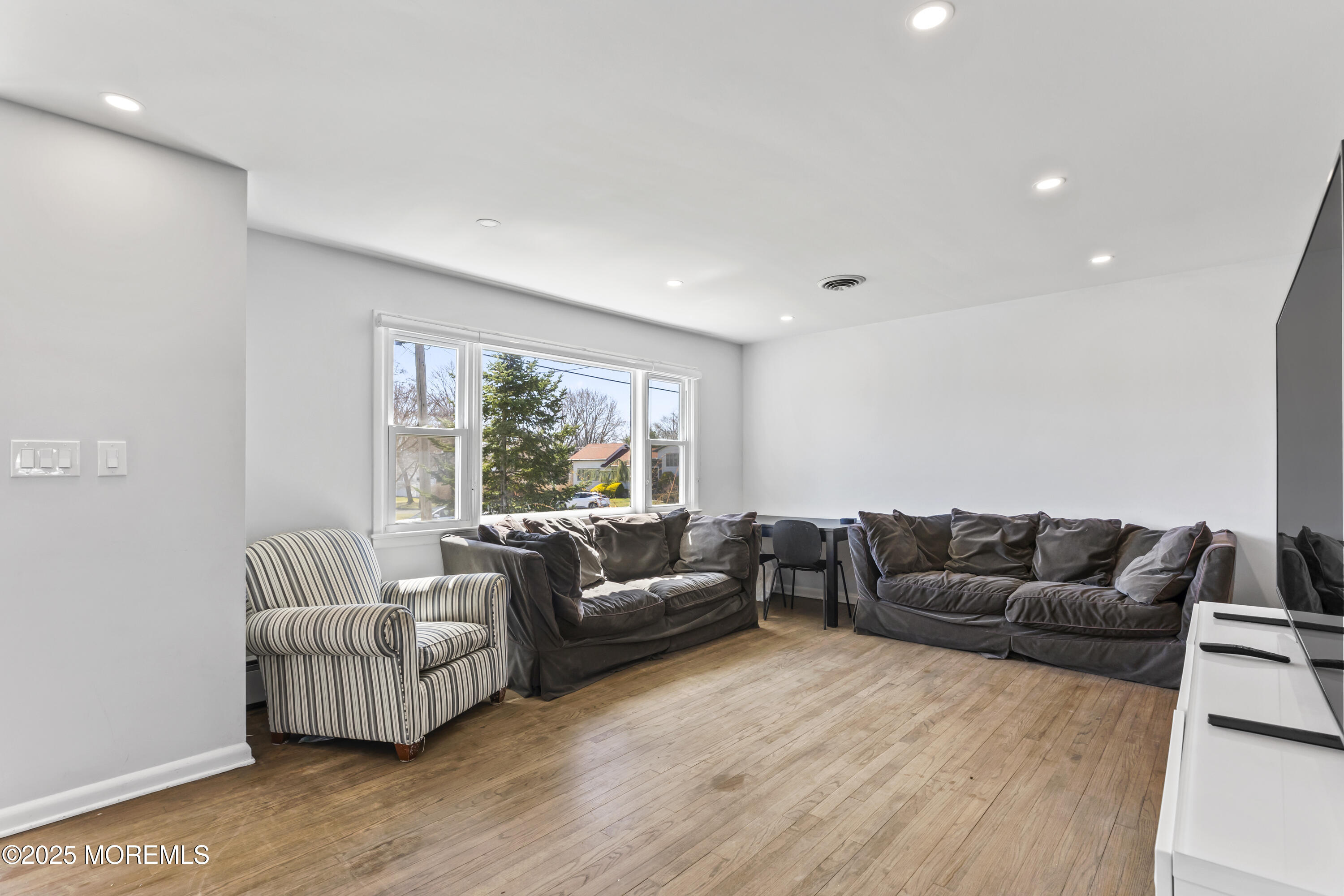 63 Cooper Avenue Image 5