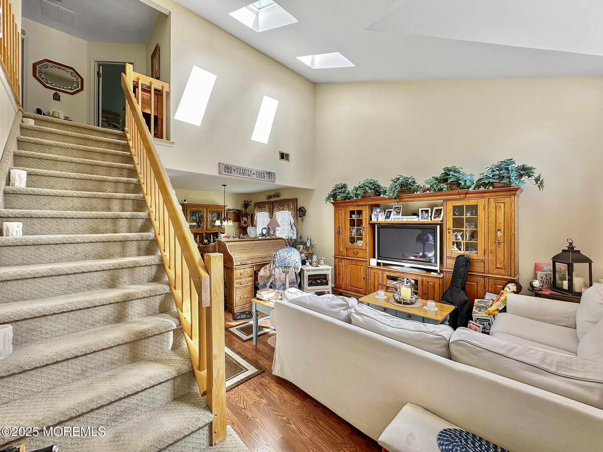9 Sami Drive, Howell, NJ, 07731 image 16
