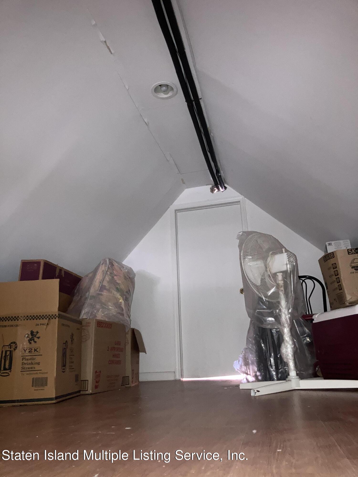 1082 Bay Street, Staten Island, NY, 10305 image 18