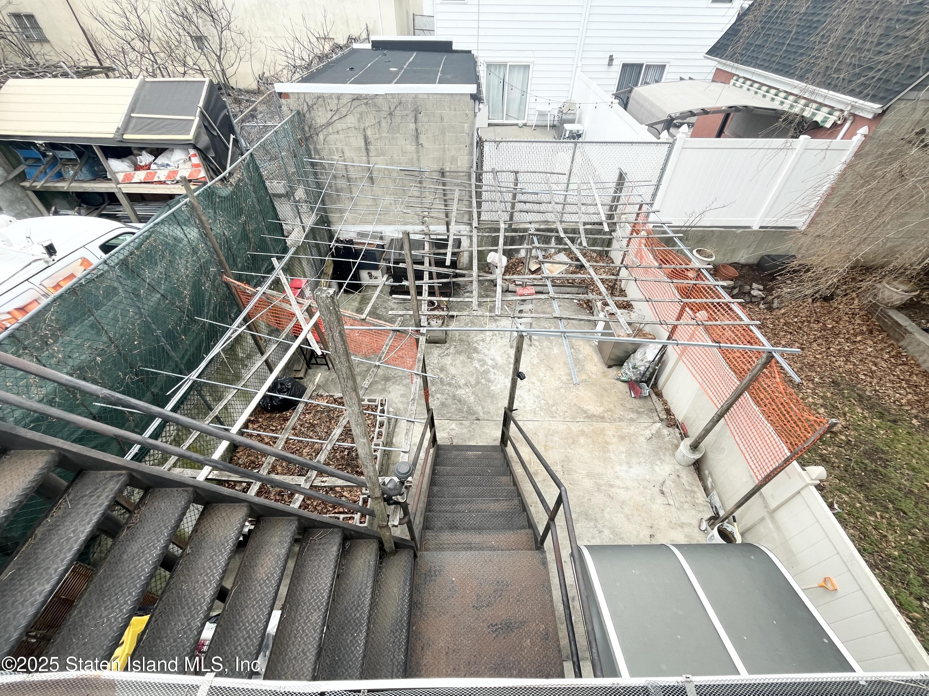 1082 Bay Street, Staten Island, NY, 10305 image 21