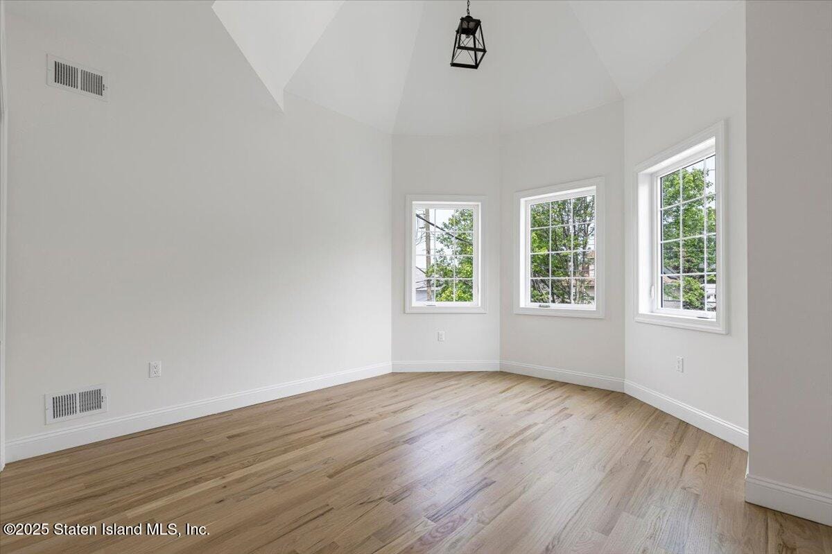 150 Dudley Avenue, Staten Island, NY, 10301 image 22