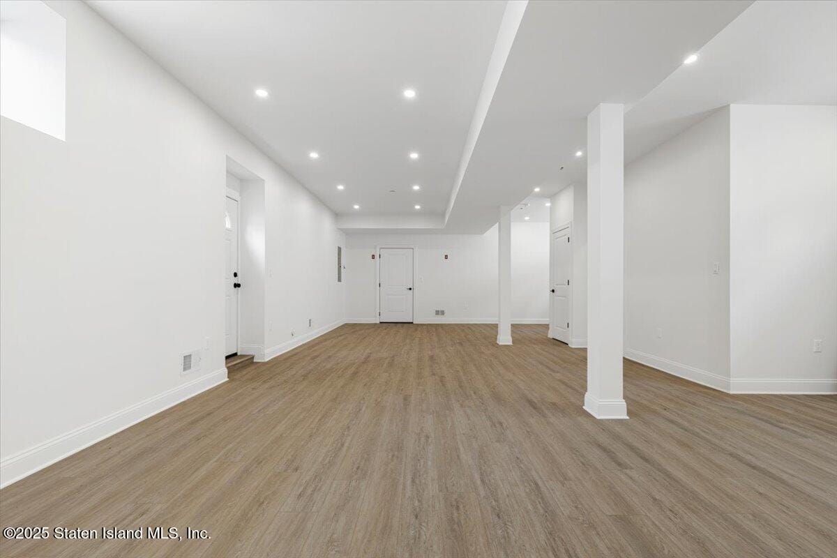 150 Dudley Avenue, Staten Island, NY, 10301 image 32