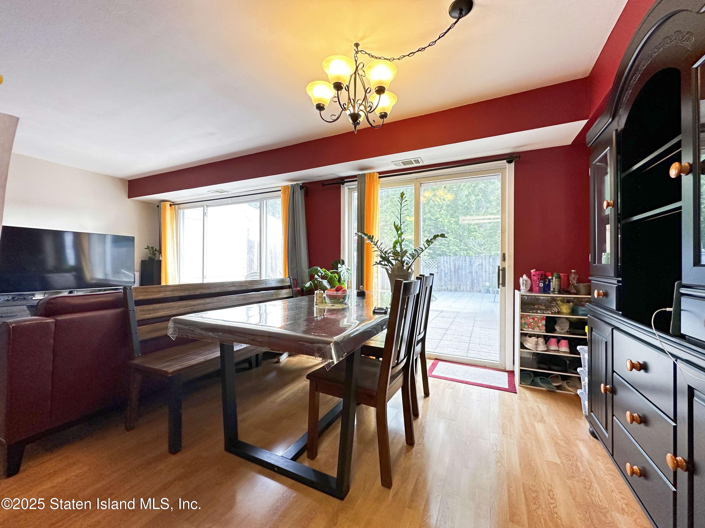 163 Hampton Green, Staten Island, NY, 10312 image 8