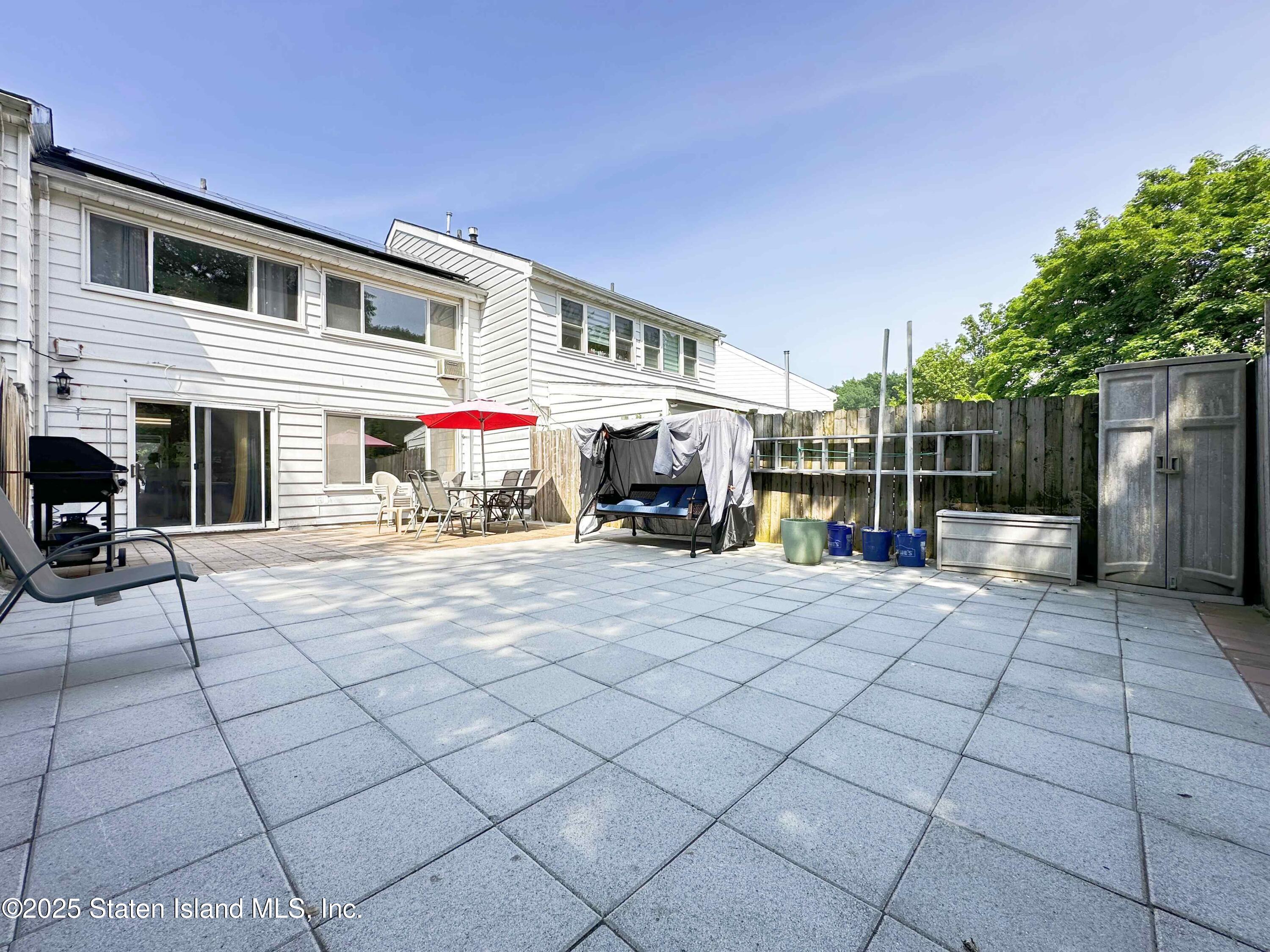 163 Hampton Green, Staten Island, NY, 10312 image 20