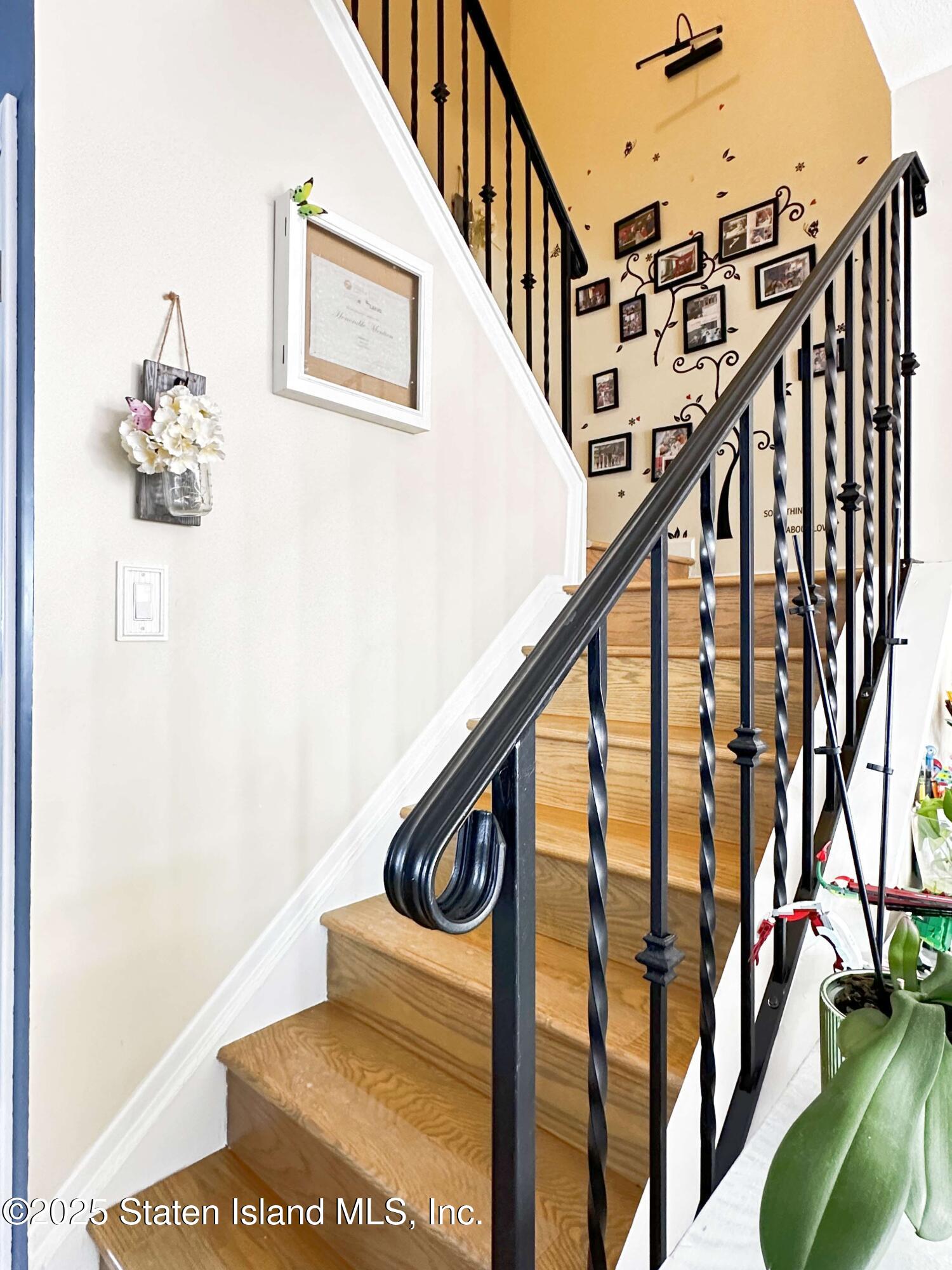 163 Hampton Green, Staten Island, NY, 10312 image 11