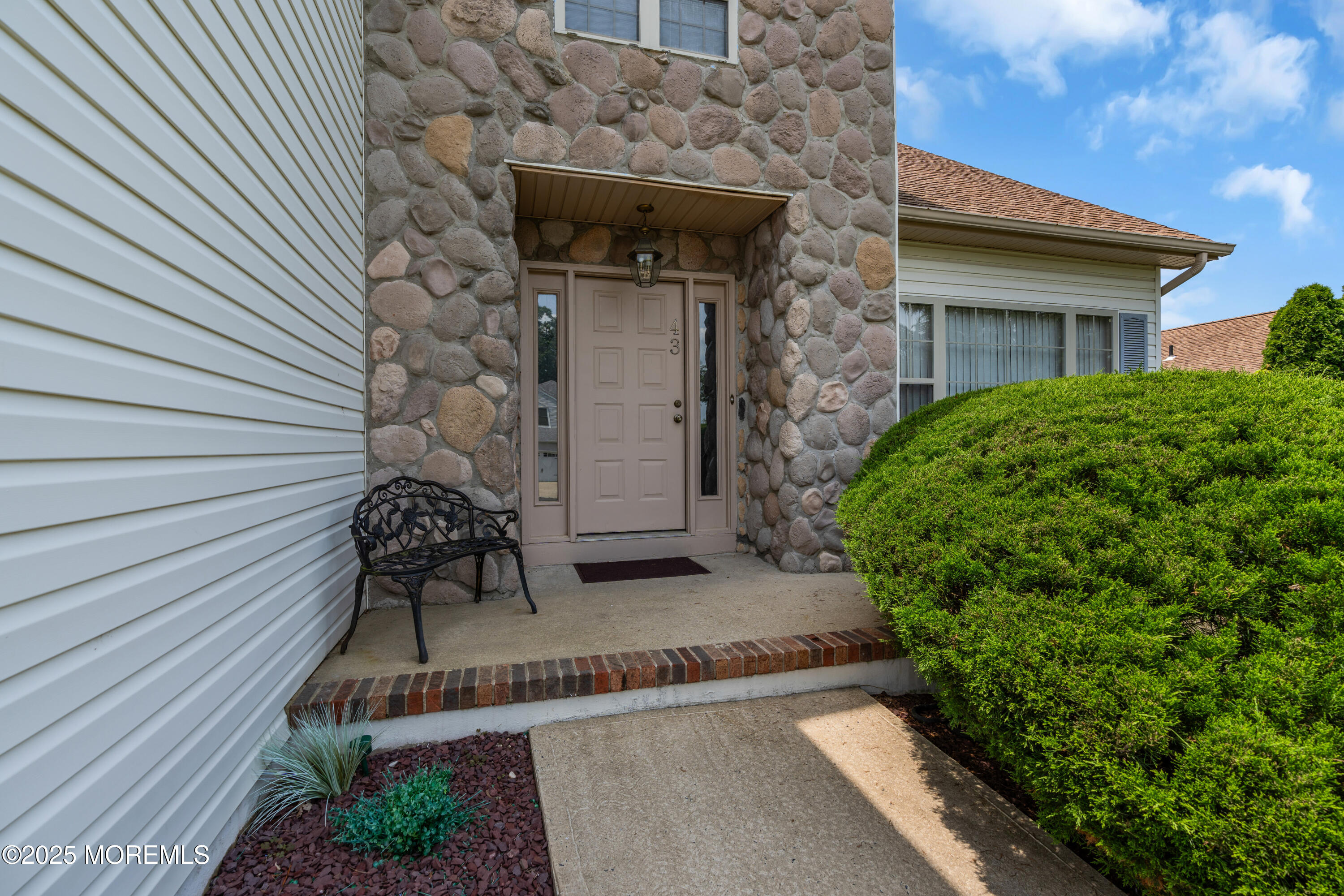43 Winchester Drive Image 4