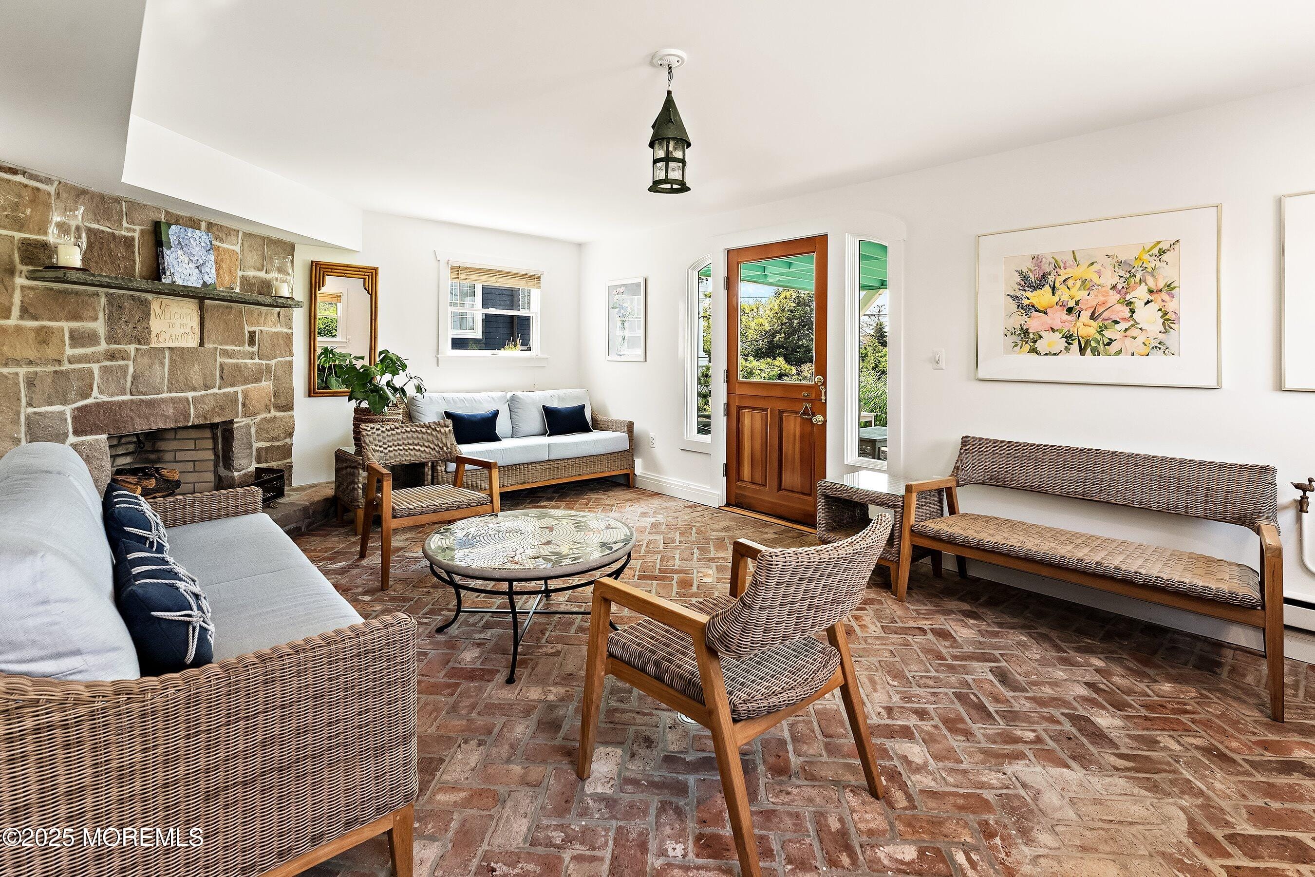1525 Ocean Avenue Image 4
